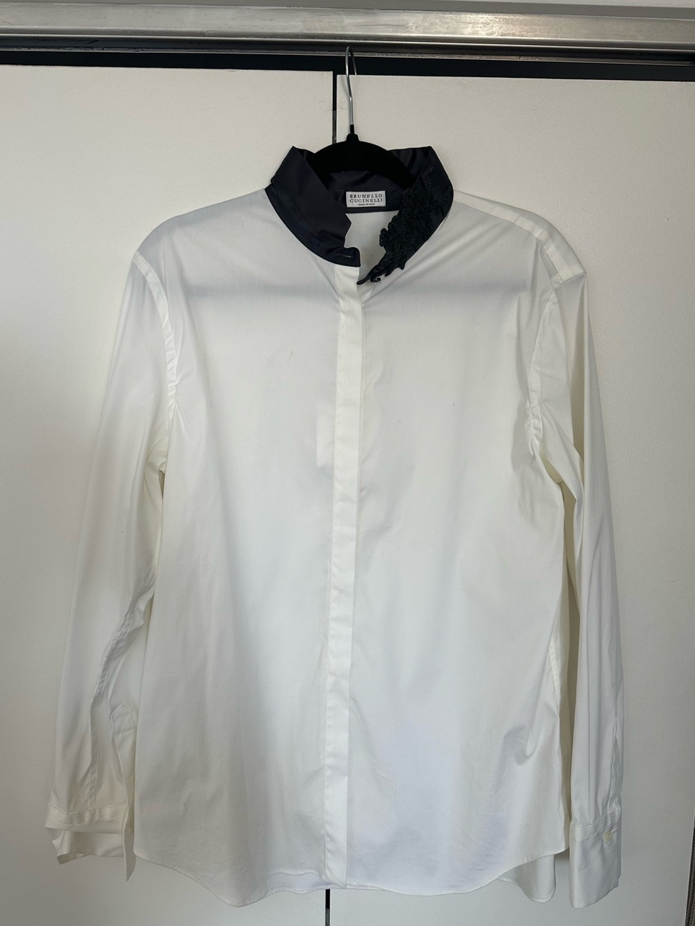 NWT Brunello Cucinelli Button Down Cotton Blouse with Embroidered Stand Collar